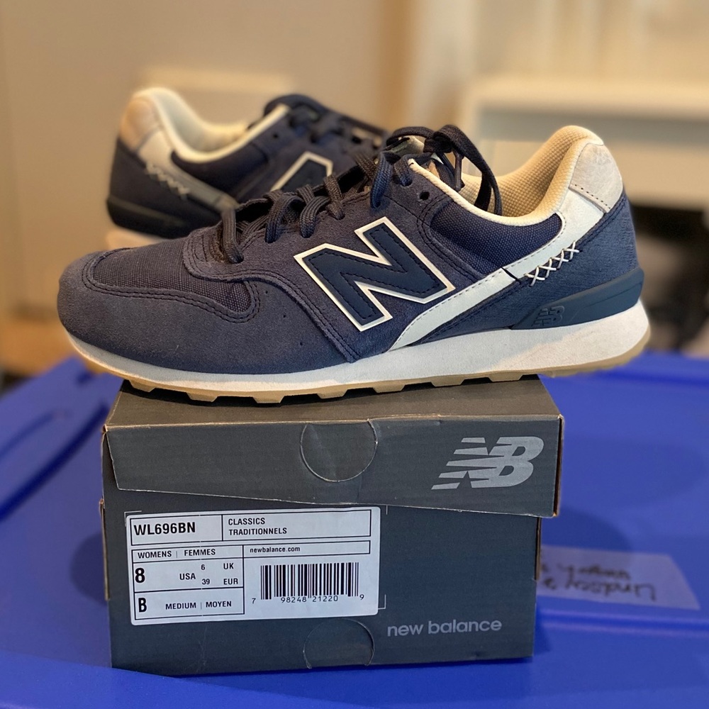 New Balance 696 shoes